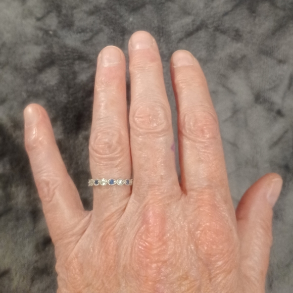 Sterling silver 925 Blue Sapphire and Cubic Zirconia ring. Size 7. - Picture 5 of 5